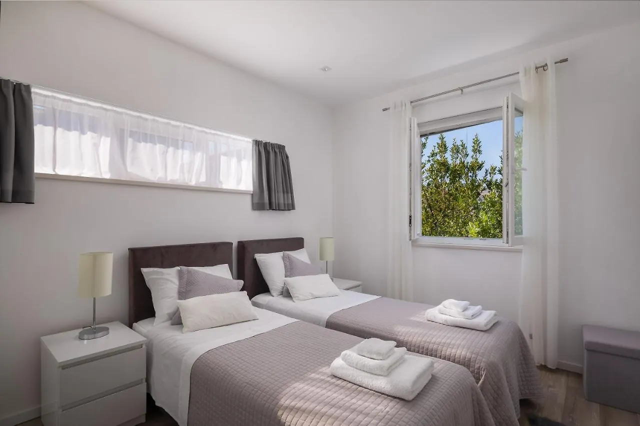 Villa Z&Z Seget Vranjica