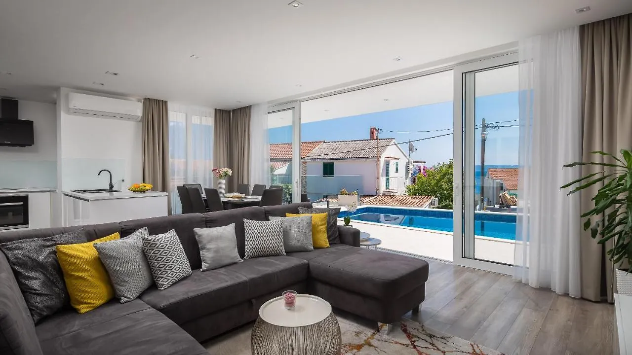 Villa Z&Z Seget Vranjica